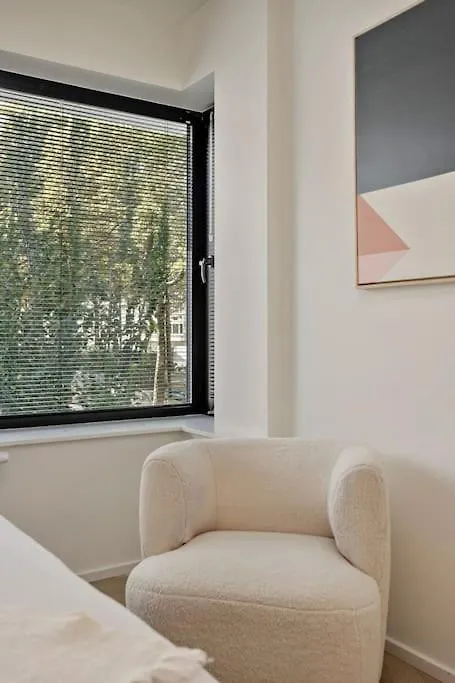 Deluxe 2-Br Apartment In Antwerp 0*,